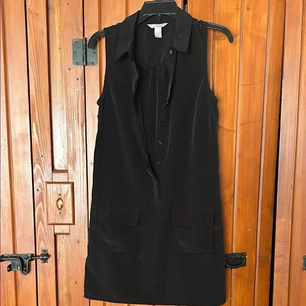 Banana Republic Black sleeveless Dress size 2. WS